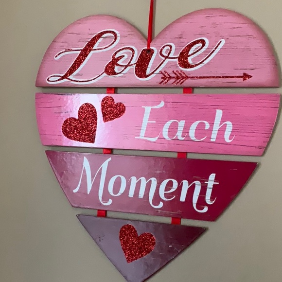 Meet your Posher, Natasha - Picture 2 of 2